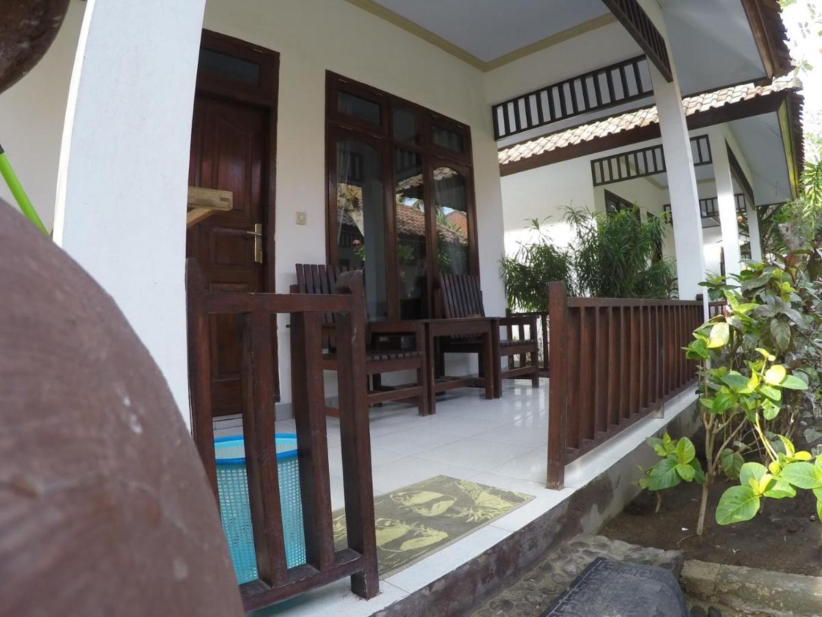 Gili Smile Bungalow 吉利特拉旺安 外观 照片