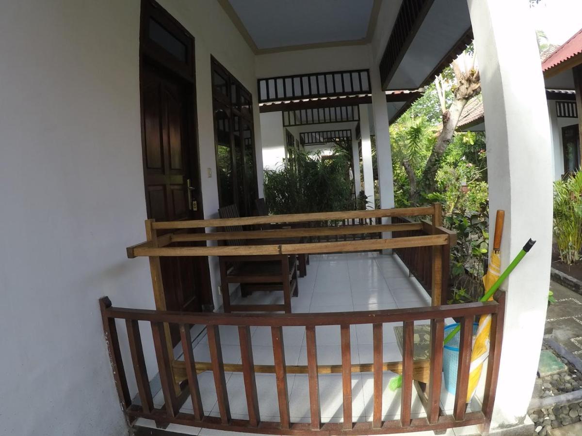 Gili Smile Bungalow 吉利特拉旺安 外观 照片